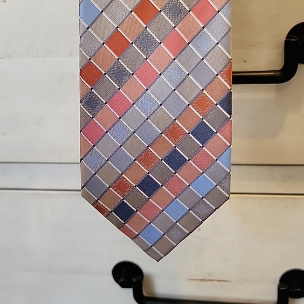 Kenneth Cole Reaction  Men's Tie